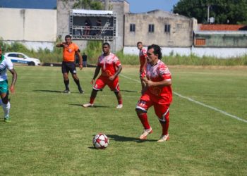 Oitavas de final do Torneio de Futebol do Aniversário da Cidade agita domingo esportivo de São Sebastião