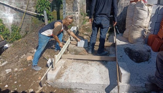 Prefeitura de São Sebastião revitaliza escadaria no bairro Topolândia