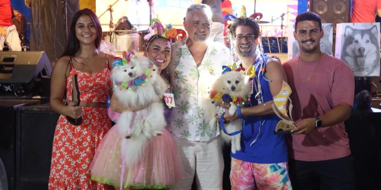Grande público acompanha abertura do Carnaval 2024 em Sebastião