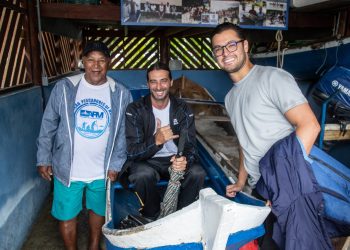 De família de pescadores, vice-prefeito Reinaldinho Moreira, entrega ampliação do rancho de pesca de Maresias