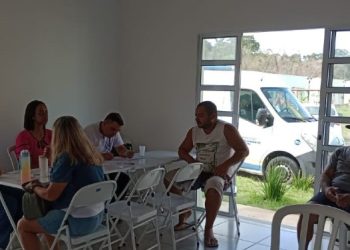 Moradores dos conjuntos habitacionais do Baleia Verde recebem atendimentos socioassistenciais