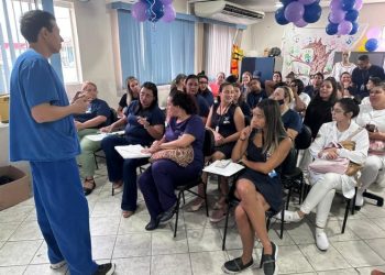 Servidores da SESAU participam de palestra sobre Saúde da Mulher no Hospital das Clínicas de São Sebastião
