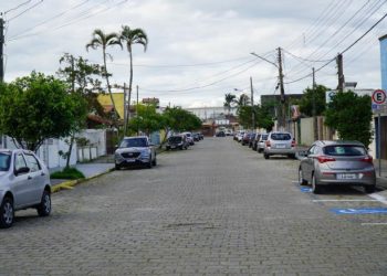 Prefeitura de São Sebastião emite ordem de serviço para obras de pavimentação e drenagem em 80 vias da região central