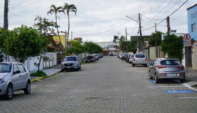 Prefeitura de São Sebastião emite ordem de serviço para obras de pavimentação e drenagem em 80 vias da região central