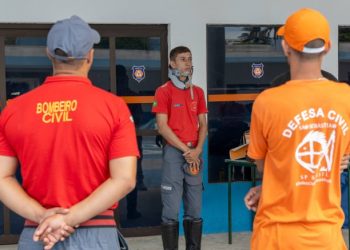 Defesa Civil realiza curso de requalificação de Bombeiro Profissional Civil no Balneário dos Trabalhadores
