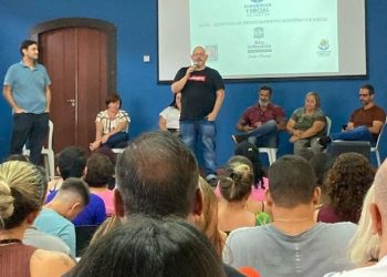 Prefeito anuncia início das obras do conjunto habitacional em Barequeçaba