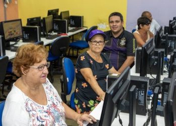 Prefeitura de São Sebastião abre inscrições para projeto de Inclusão Digital a Pessoa Idosa