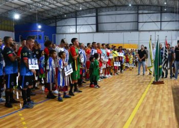 Cerimônia de abertura da 13ª Copa Kids e 14ª Copa Sebastianense apresenta equipes no Ginásio Municipal