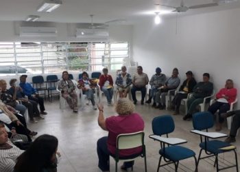 Prefeitura realiza ação de educação financeira e direito do consumidor em Boiçucanga