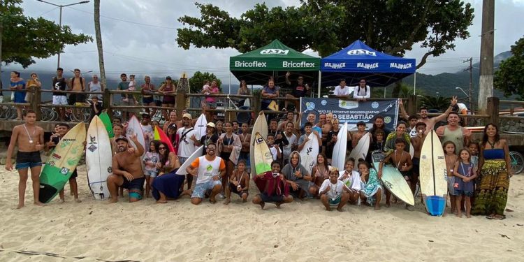 Circuito IEE de Surf incentiva a prática do esporte e a socialização, em Maresias