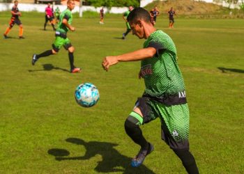Partidas repletas de gols marcam mais uma rodada do Campeonato Municipal de Veteranos 2024