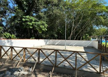 Prefeitura de São Sebastião inicia instalação de playgrounds infantis na Praia da Jureia e em Boraceia