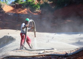 Quatro obras de drenagem e contenção realizadas pela Prefeitura de São Sebastião estão em fase final de execução; outras quatro foram concluídas