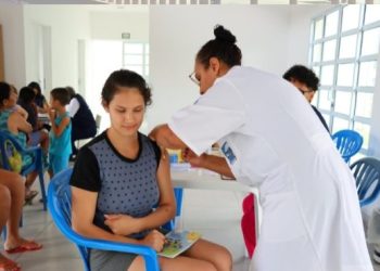 Mais de 70 famílias são cadastradas pela USF Barra do Sahy em Mutirão na Baleia Verde