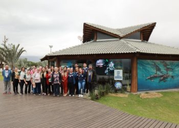Cultura + Melhor Idade: Idosos da Costa Sul visitam monumentos históricos na Região Central de São Sebastião