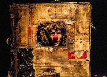 Nos dias 15 e 16 de agosto, São Sebastião receberá o espetáculo Catadora de Ilusões e a Aula Show: A Transformação da Palhaça. Tudo de graça!!!