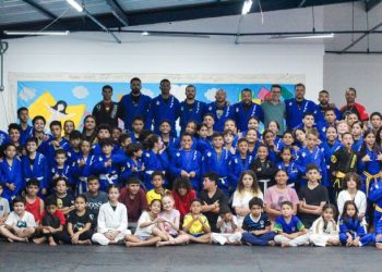 Projeto Best Way amplia vagas nas aulas de jiu-jitsu em Escola Municipal de Barequeçaba
