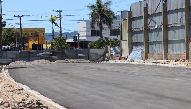 Maior parte da obra do eixo viário central de São Sebastião fica pronta em novembro