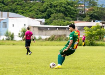 Semifinais da 1ª e 2ª Divisões do Campeonato Municipal de Futebol tem clássicos decisivos neste domingo