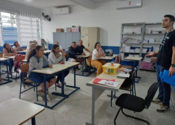 Escola de São Sebastião promove apresentação de robótica para famílias