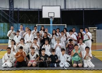 1º Campeonato Shinkai Dojo Iko Nakamura reúne alunos do projeto em competição interna de karatê