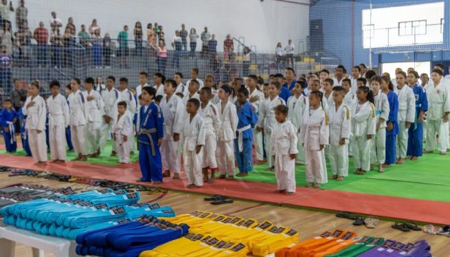 Torneio de Encerramento das Escolinhas da SEESP de Judô reúne alunos de vários bairros no Ginásio Municipal