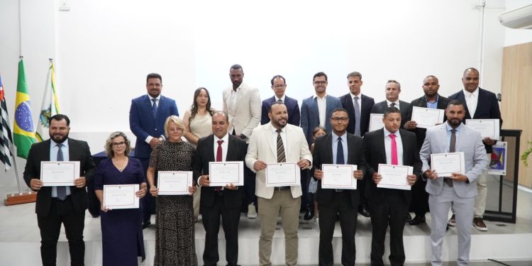 Felipe Augusto participa da Diplomação de Reinaldinho Moreira e encaminha sucessão de seu governo em São Sebastião