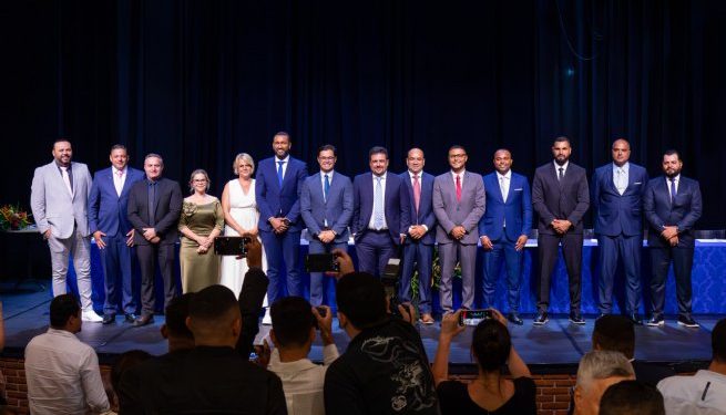 Reinaldinho Moreira e José Reis são empossados prefeito e vice-prefeito de São Sebastião