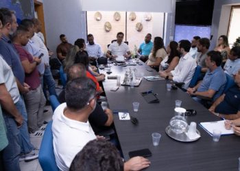 Prefeito Reinaldinho anuncia equipe de secretários e destaca continuidade