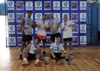 Santiago Spurs conquista o título do 2º Festival Sebastianense Amigos do Basquete