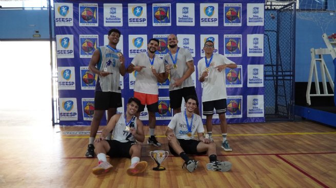Santiago Spurs conquista o título do 2º Festival Sebastianense Amigos do Basquete
