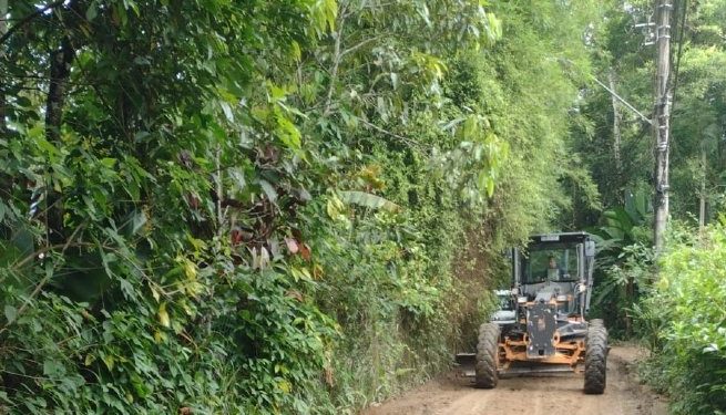 Regional Boiçucanga realiza serviços de perenização e nivelamento no Sertão de Cambury