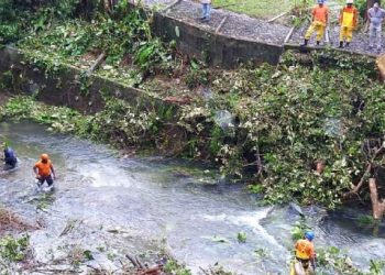 Prefeito Reinaldinho cobra repasse da União para conclusão das obras de contenção na Estrada Beira Rio