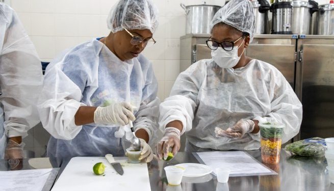 Prefeitura de São Sebastião oferece curso gratuito sobre Boas Práticas na Manipulação de Alimentos em parceria com o Sebrae