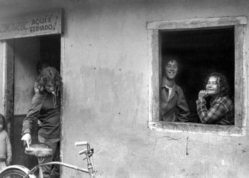 Exposição fotográfica ‘Caiçaras do Toque-Toque Pequeno’ celebra o Dia do Caiçara