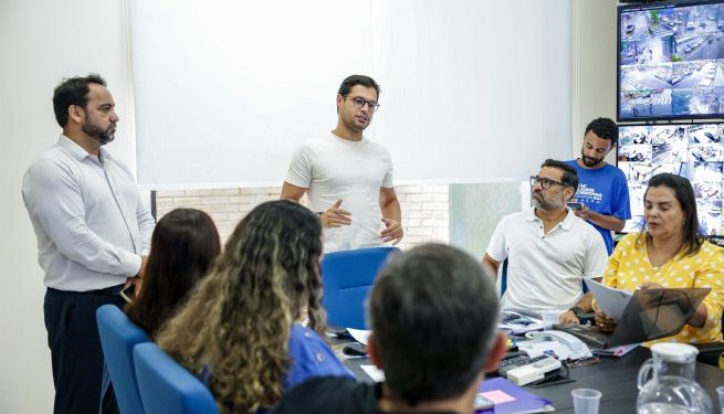 Prefeito Reinaldinho se reúne com secretários municipais para elaboração do Plano de Contingência de Despesas