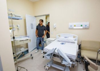 Prefeito Reinaldinho entrega nova ala de Pré-Parto na Maternidade do HCSS