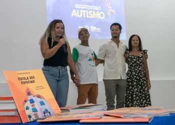 Educação de São Sebastião encerra Semana Internacional de Conscientização sobre o Autismo com palestras de conscientização