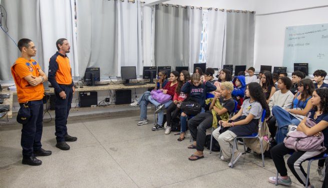 Prefeitura de São Sebastião inicia formações do programa Agente Mirim da Defesa Civil com alunos da rede municipal