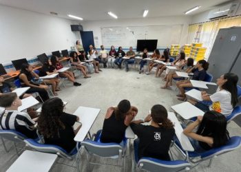 Escolas recebem Formação de Lideranças Estudantis e fortalecem protagonismo juvenil em São Sebastião