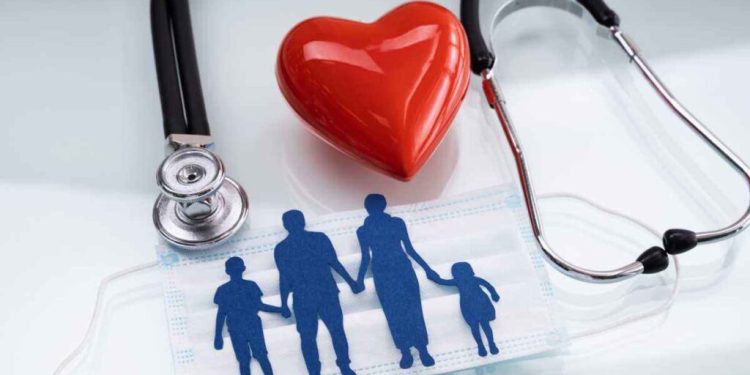 Está pensando em contratar um plano de saúde? Veja o que considerar