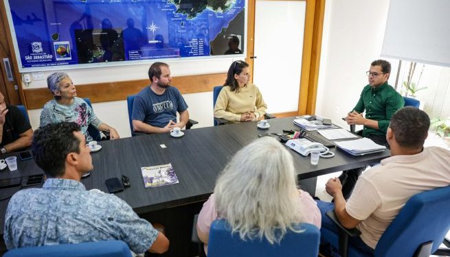 Prefeito Reinaldinho se reúne com comerciantes de Maresias para discutir demandas do bairro