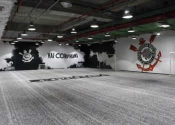Boleirinhos das Escolinhas Esportivas de São Sebastião visitam a Neo Química Arena no sábado