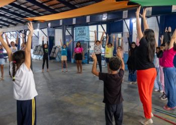Estudantes da EM Prof.ª Guiomar Aparecida da Conceição Sousa participam de formação do Projeto Jovens em Ação
