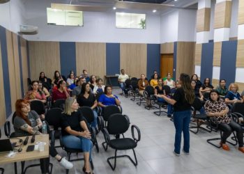 Capacitação em Libras qualifica servidores e amplia acessibilidade nos serviços públicos em São Sebastião