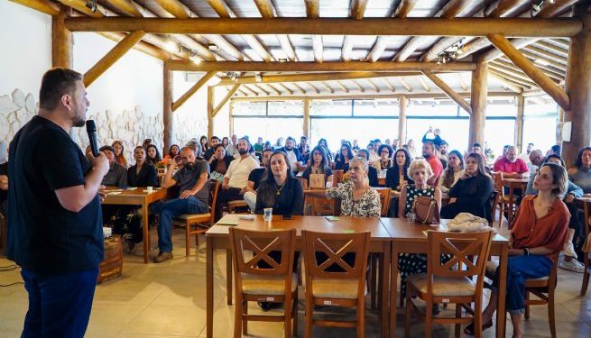 Café Empresarial reúne mais de 100 participantes em São Sebastião para fortalecer parcerias e impulsionar negócios