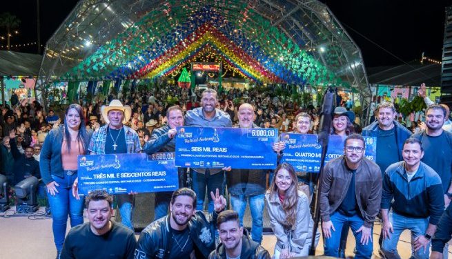 Cantor Pacelli e dupla Romeu & Rogério são os grandes vencedores do Festival Sertanejo de São Sebastião 2025