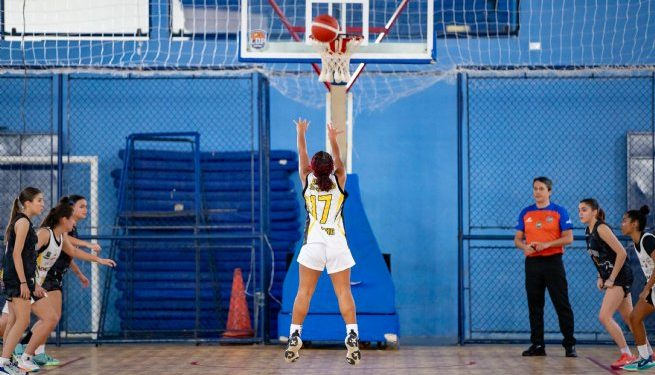 Equipes de Basquete Wolves de São Sebastião buscam classificação ‘dentro de casa’ neste sábado