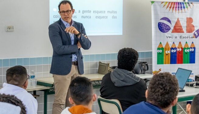 Projeto ‘OAB Vai à Escola’ e ‘Cidadania e Justiça Se Aprendem na Escola’ retornam às unidades da rede municipal