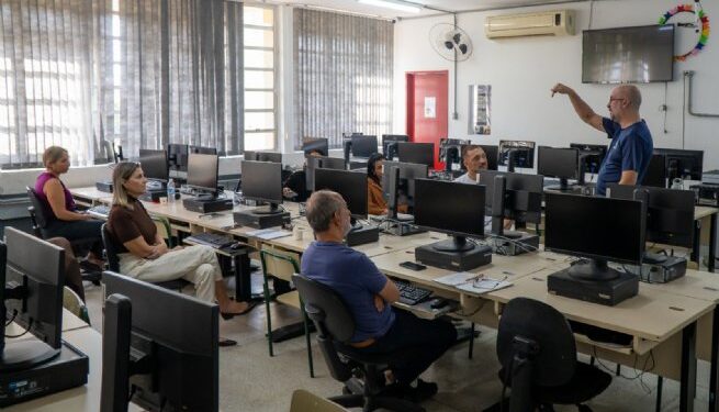 Prefeitura de São Sebastião promove curso de capacitação ‘Básico de Informática’ voltado a servidores municipais